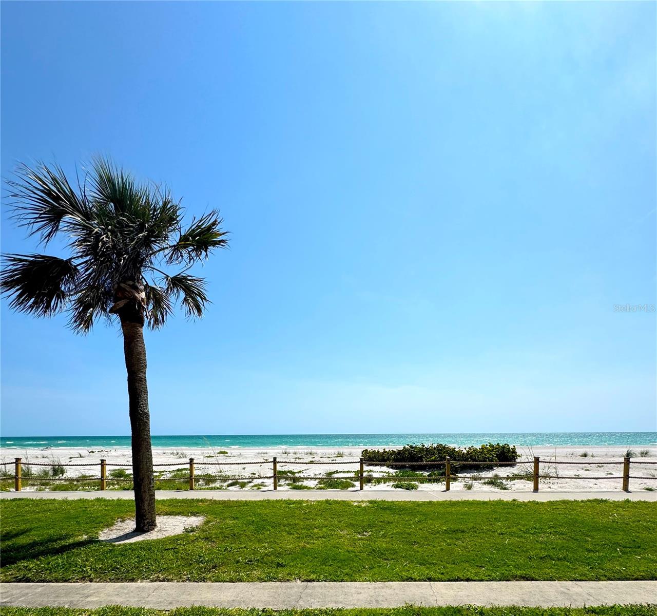 2089 Gulf Of Mexico Dr, Longboat Key, FL 34228