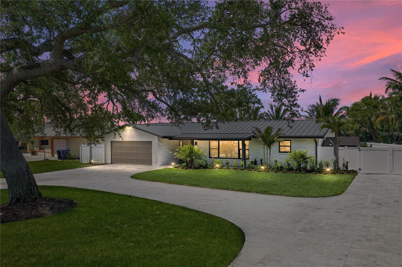 4201 37 St, Saint Petersburg, FL 33711