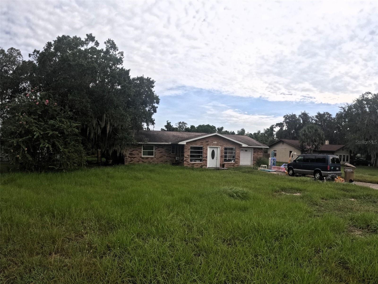 5243 Eagles Nest Rd, Fruitland Park, FL 34731 photo