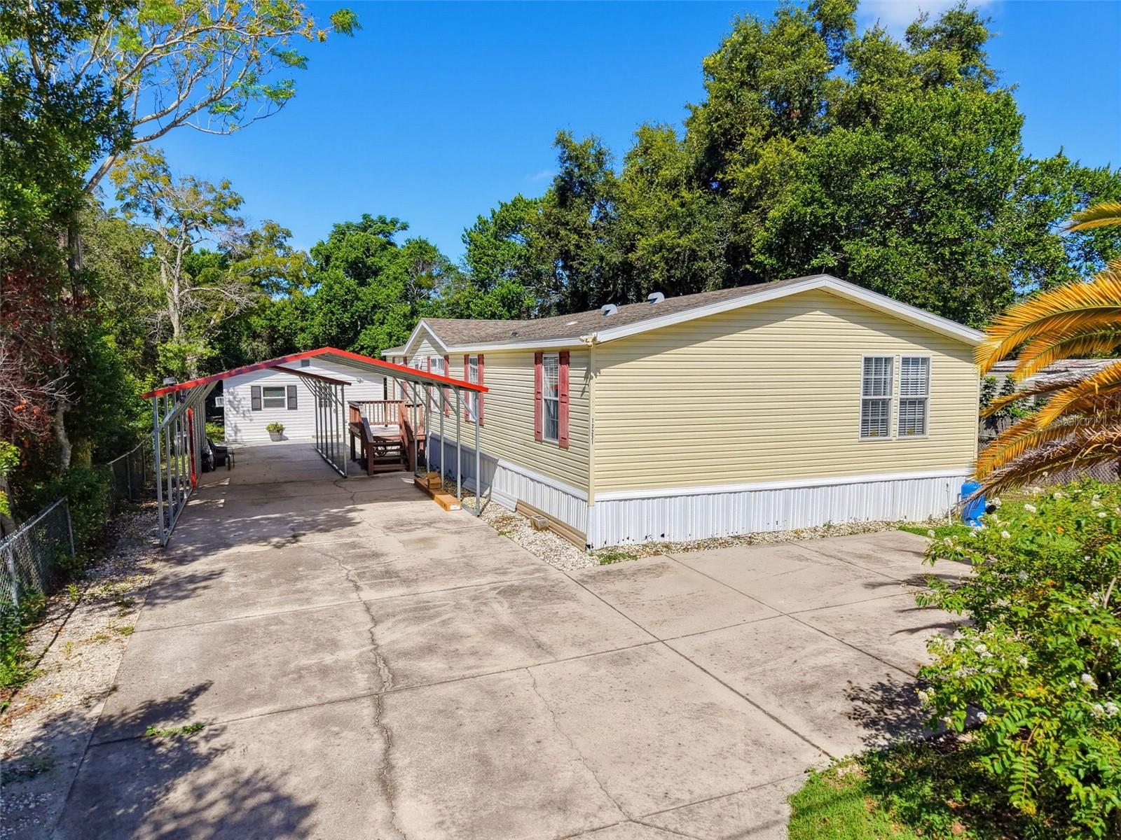 13231 Lauderdale St, Hudson, FL 34667 photo