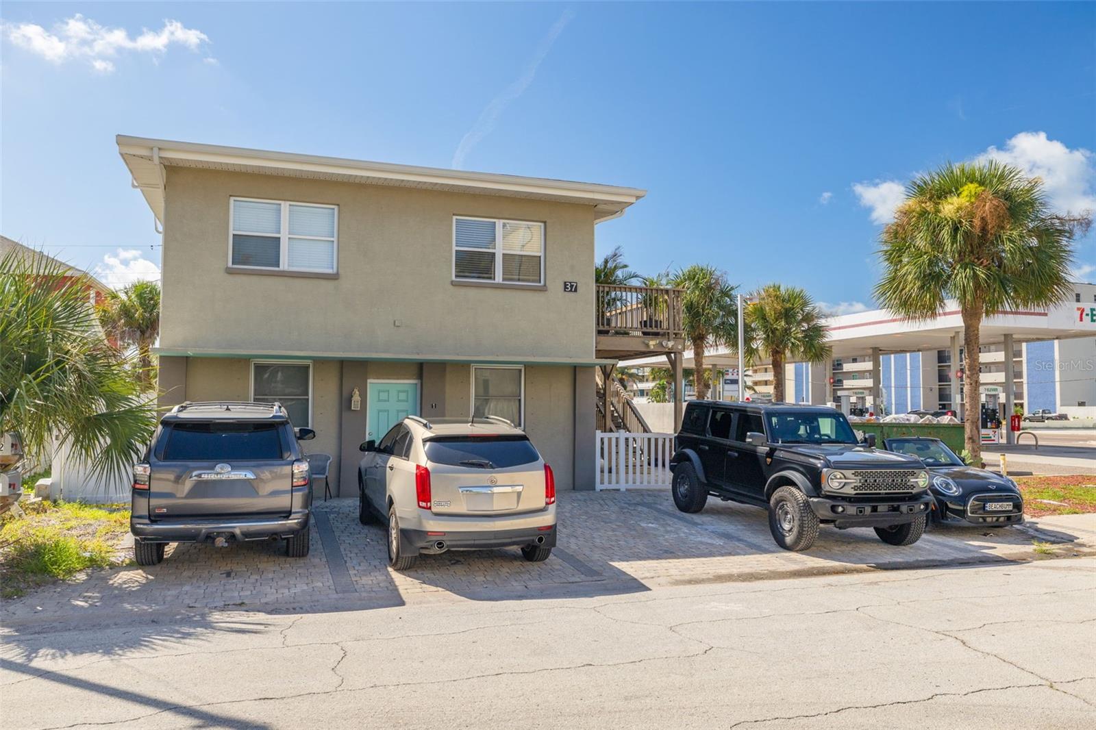 37 144 Ave, Madeira Beach, FL 33708