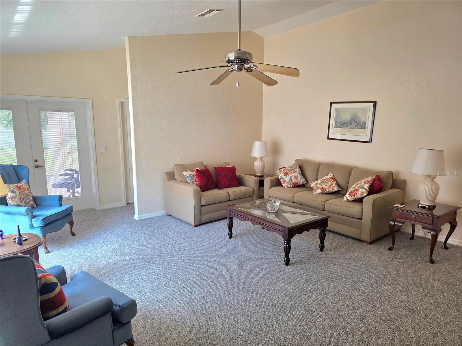 225 Royal Palm Way, Spring Hill, FL 34608 photo