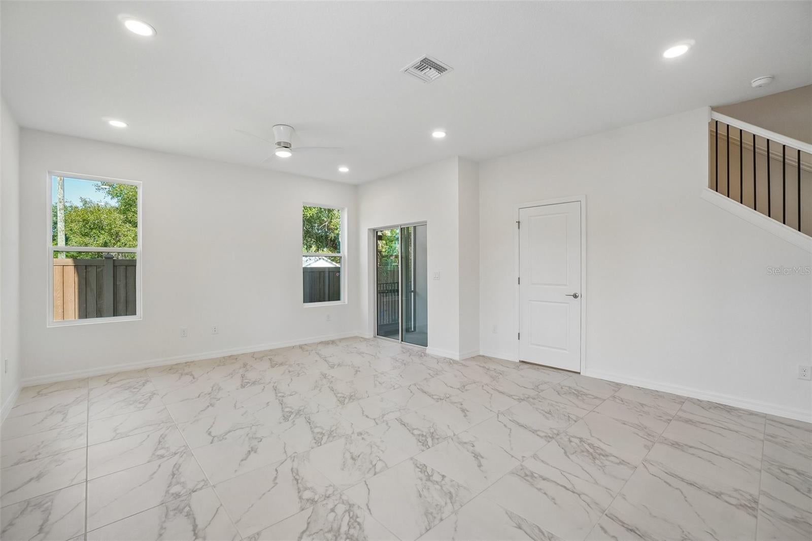 613 Silver Stream Ct, Brandon, FL 33511 photo