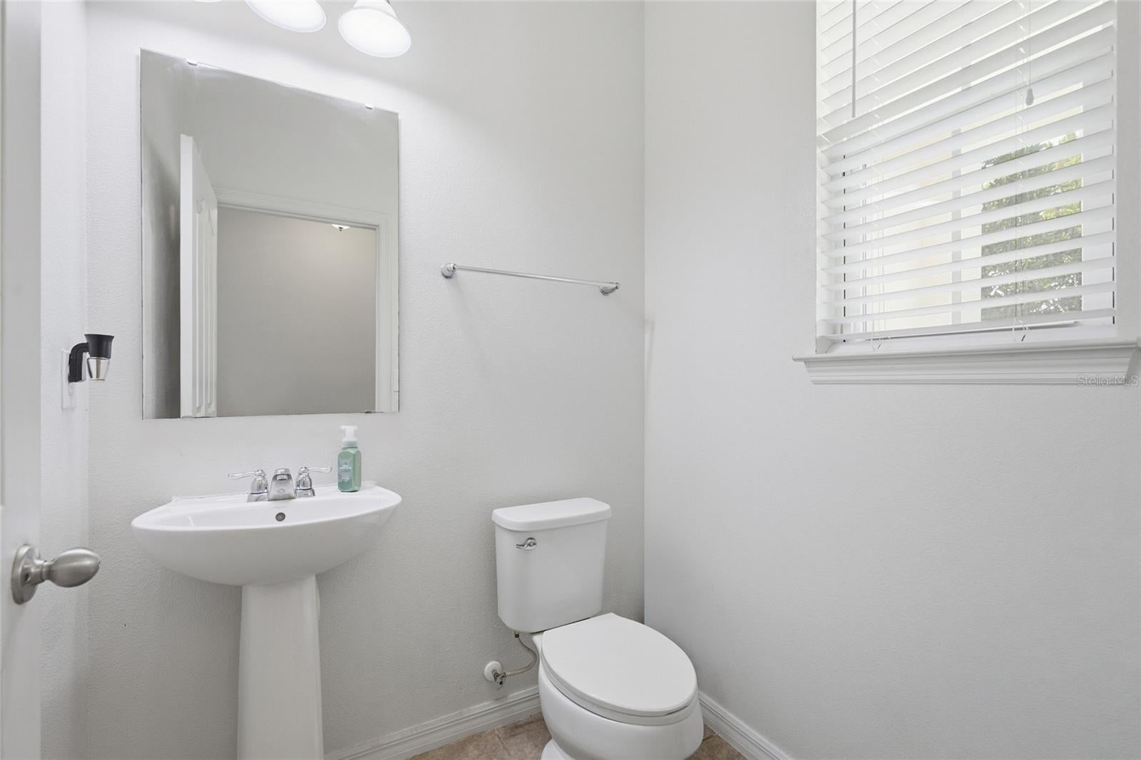 4869 Grassendale Terrace, Sanford, FL 32771 photo