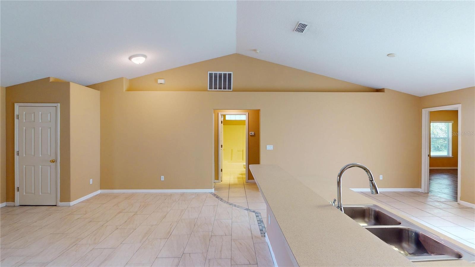 18 Lloleeta Path, Palm Coast, FL 32164 photo