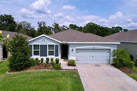 Single Family Residence in ZEPHYRHILLS FL 8214 WHEAT STONE DRIVE.jpg
