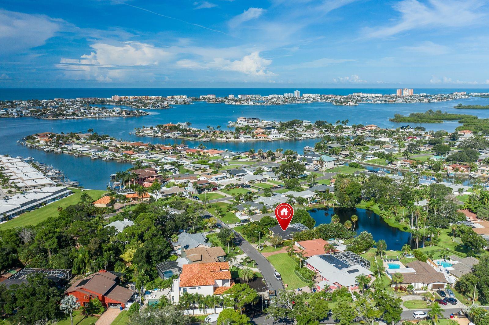11555 Pine St, Seminole, FL 33772 photo