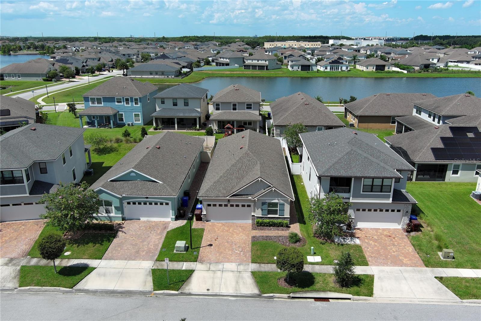 2480 Varenna Loop, Kissimmee, FL 34741 photo