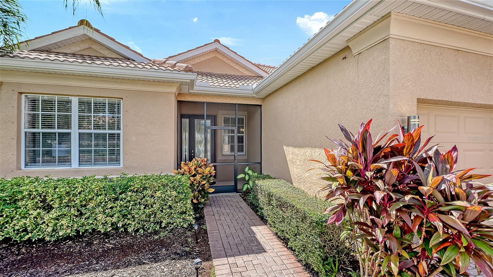 415 Grand Preserve Cv, Bradenton, FL 34212 photo