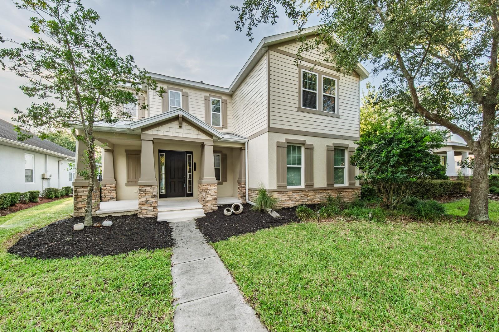 7912 Hampton Lake Dr, Tampa, FL 33647