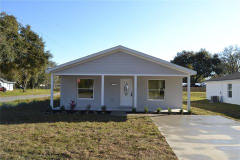 Single Family Residence in LAKELAND FL 2847 EATON AVENUE.jpg
