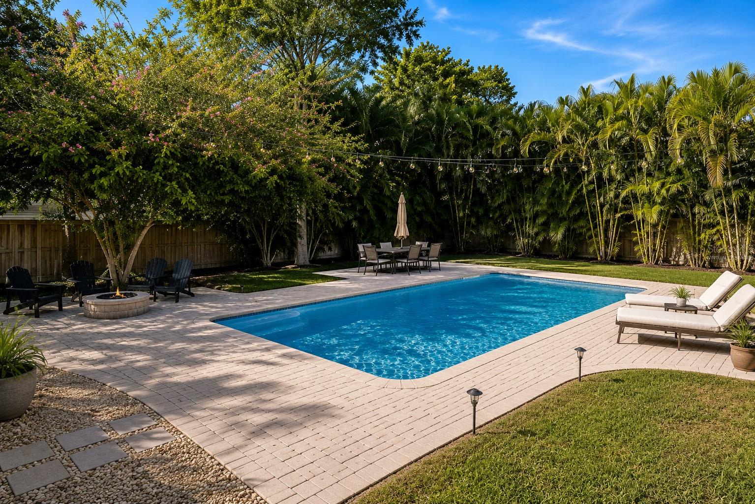 220 45 Ave, Saint Petersburg, FL 33705 photo