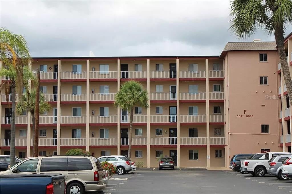 4242 Heron Way #B 323, Bradenton, FL 34205 photo
