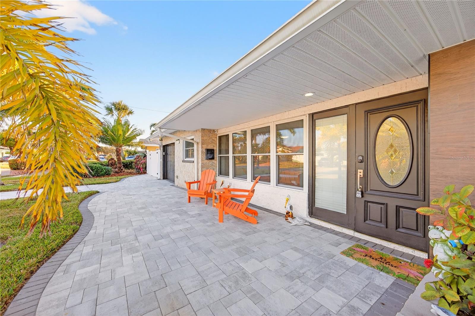 5235 40 St, Saint Petersburg, FL 33711 photo
