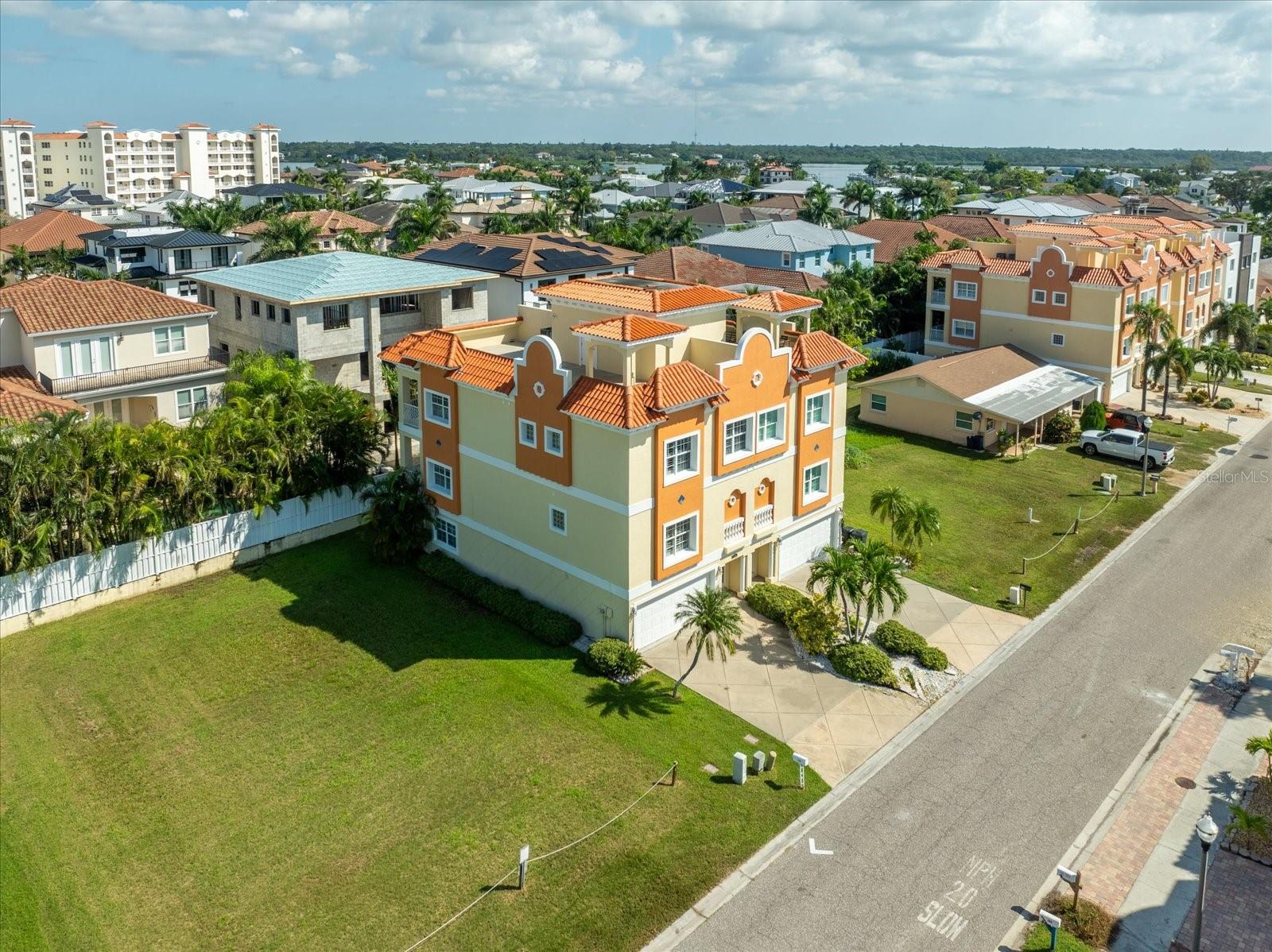 136 175 Ave, Redington Shores, FL 33708 photo