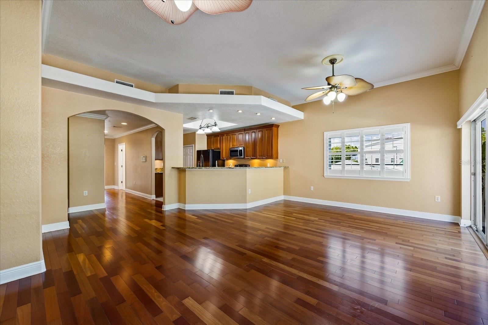 136 175 Ave, Redington Shores, FL 33708 photo