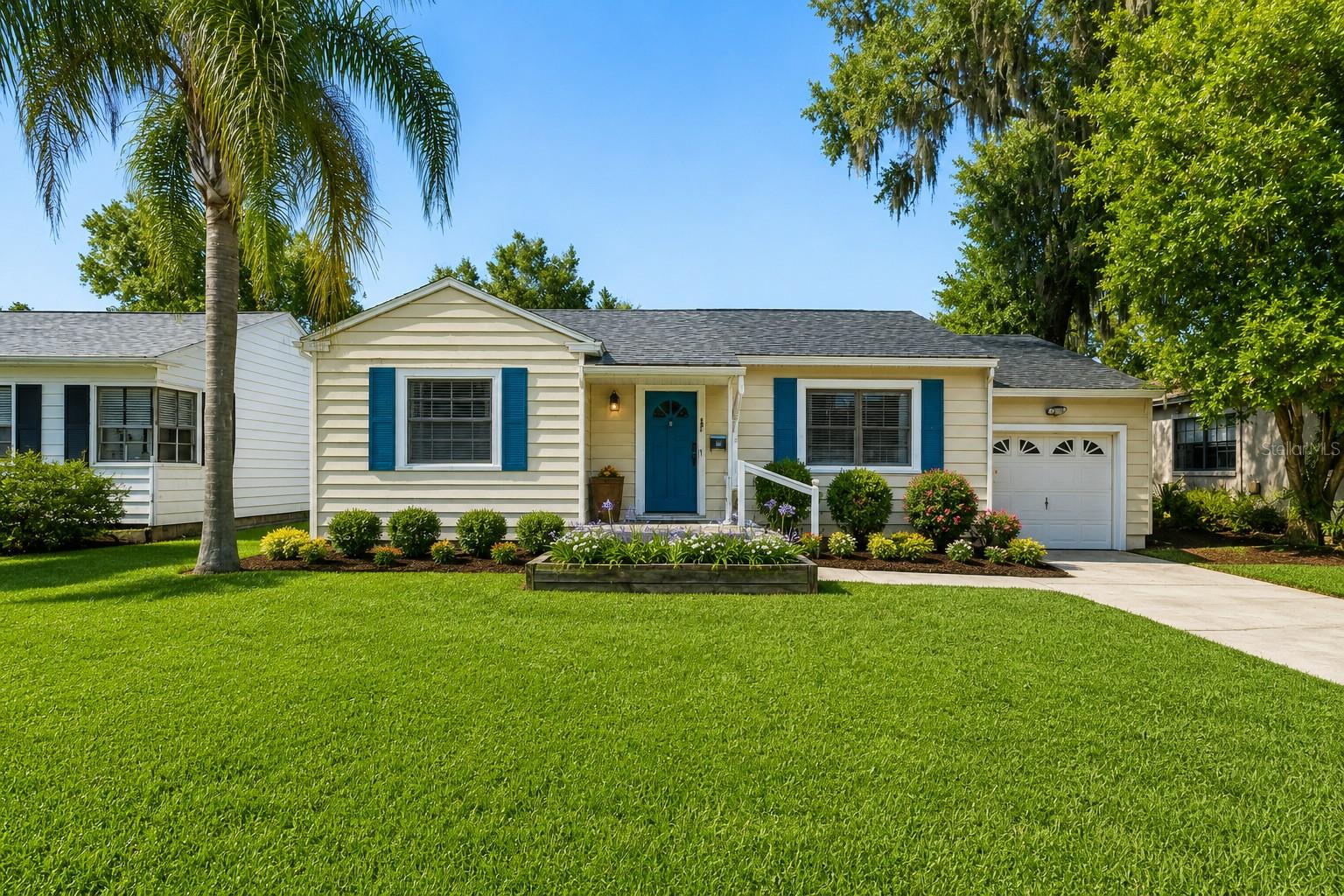37 E Vanderbilt St, Orlando, FL 32804 photo