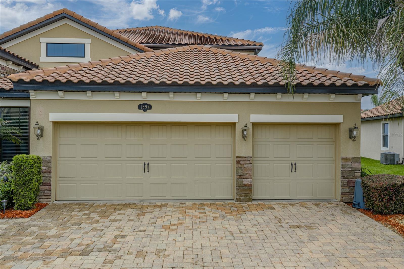 1894 Via Lago Dr, Lakeland, FL 33810 photo
