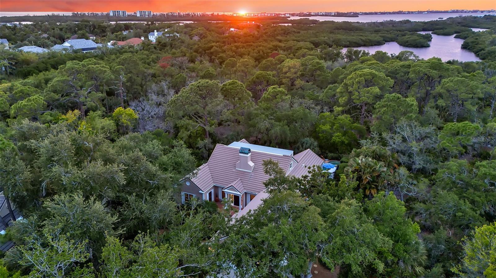 156 Bishops Court Rd, Osprey, FL 34229 photo