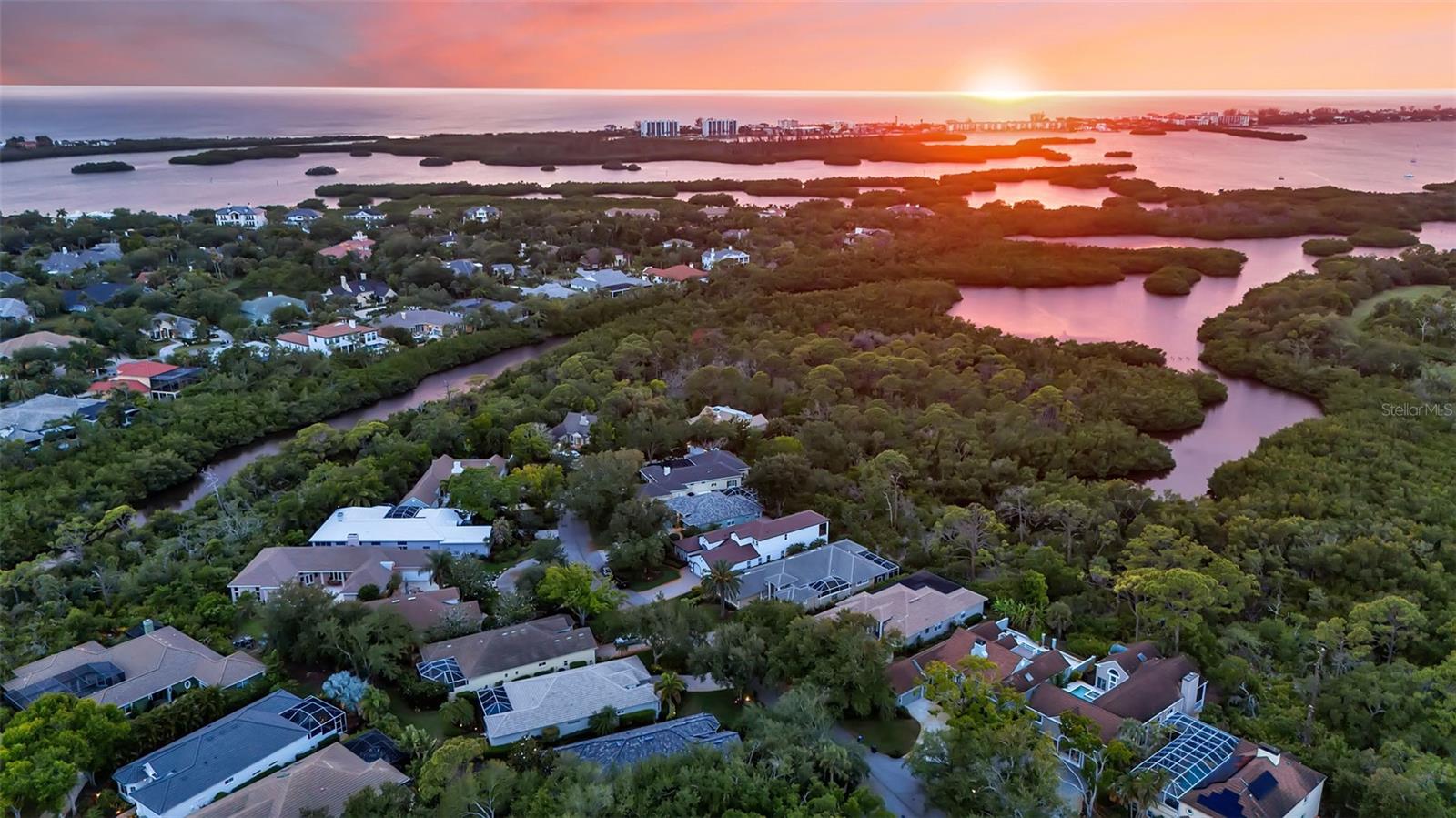 156 Bishops Court Rd, Osprey, FL 34229 photo