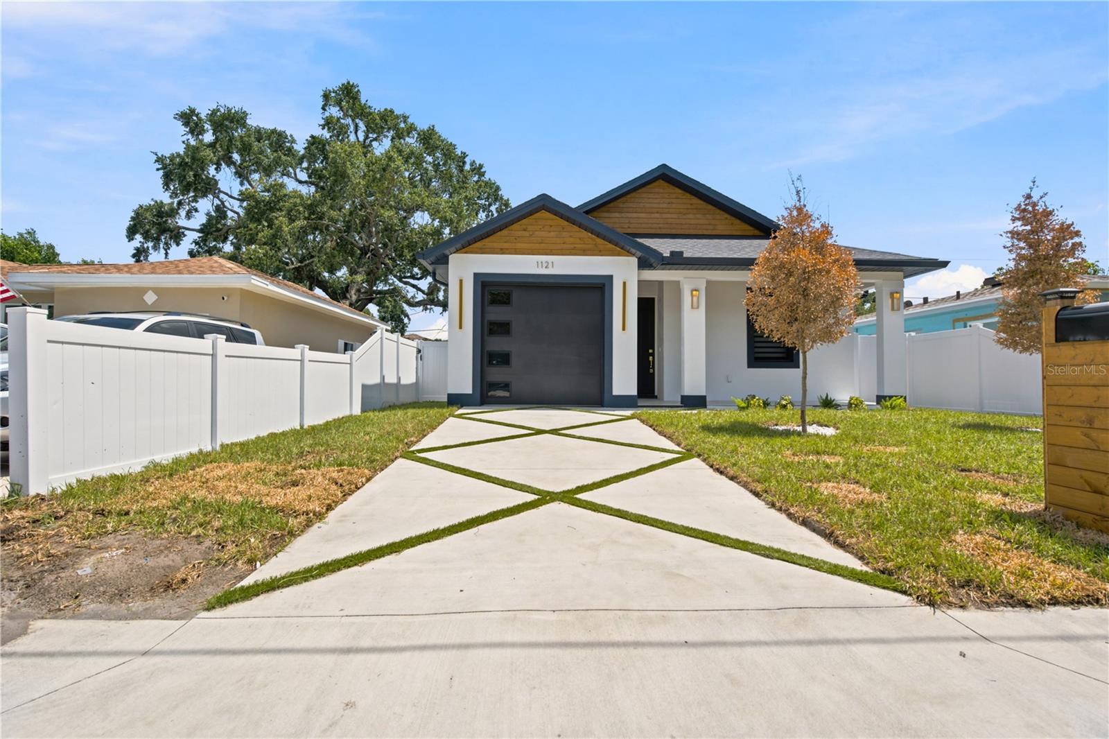 1121 Engman St, Clearwater, FL 33755 photo