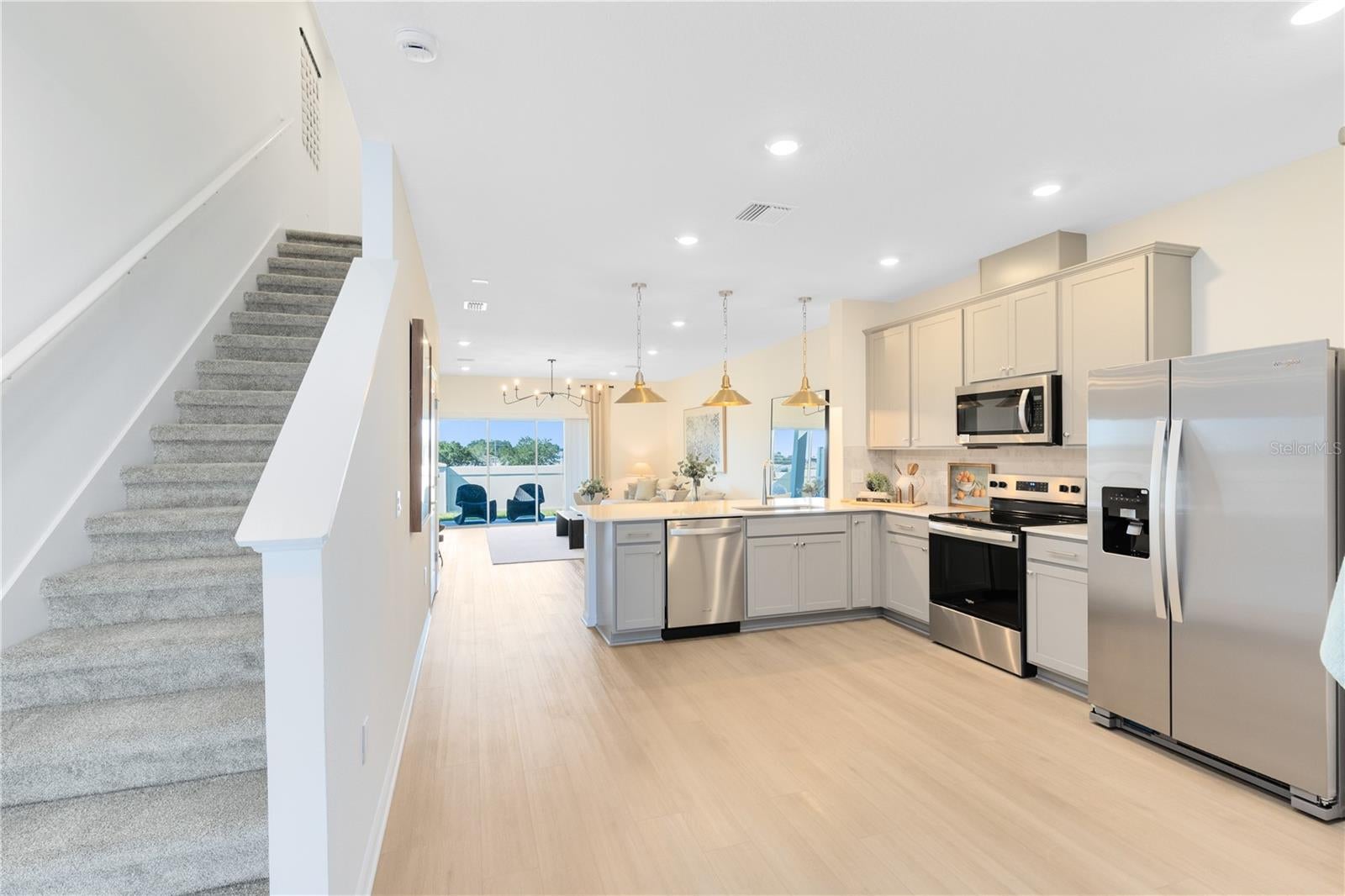 4356 Chester Spring Blvd, Davenport, FL 33837 photo
