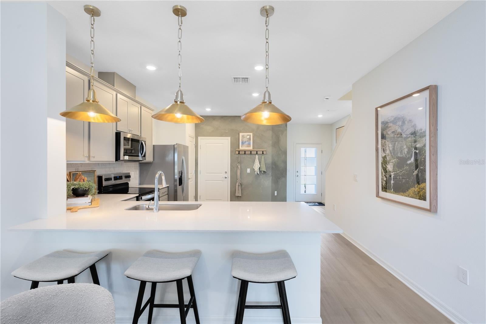 4356 Chester Spring Blvd, Davenport, FL 33837 photo