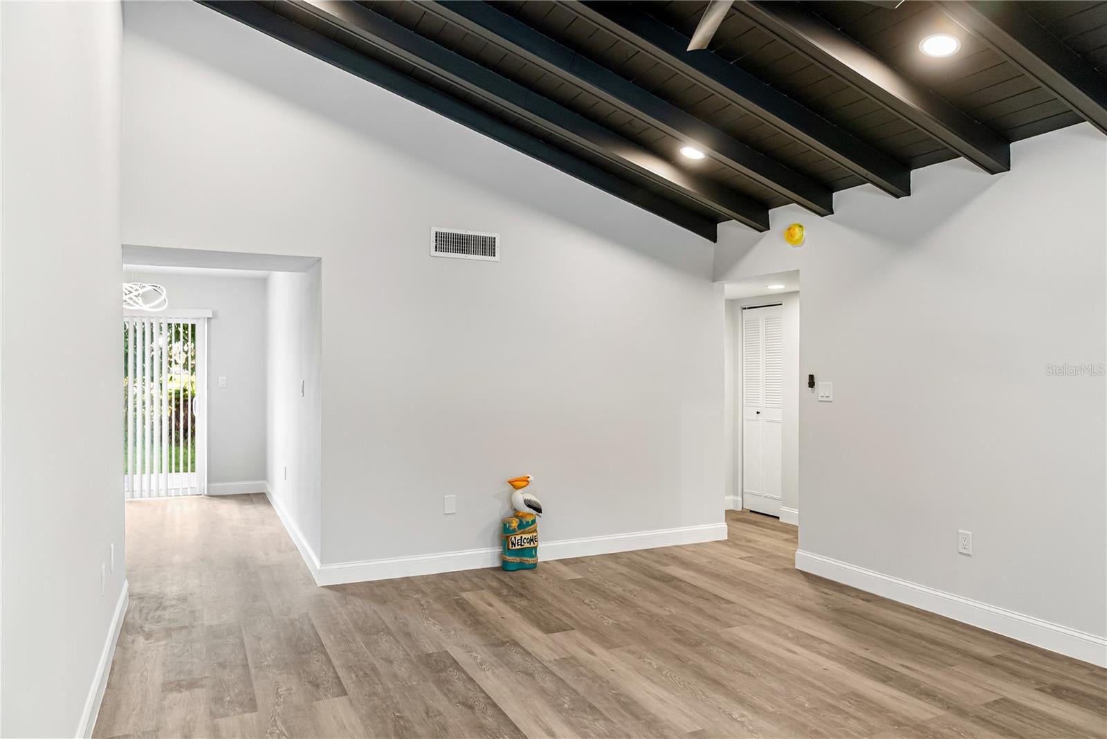 420 Melody Cir, Sarasota, FL 34237 photo