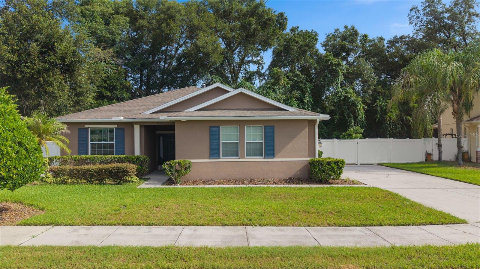 1007 Flagstone Ct, Apopka, FL 32703