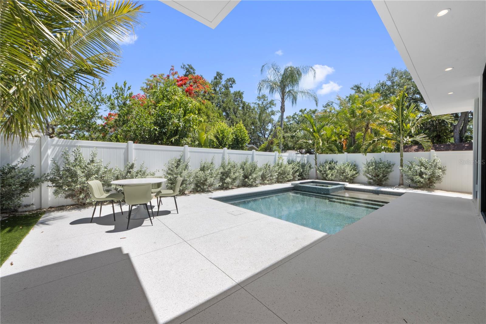 1544 3 Ave, Bradenton, FL 34205 photo