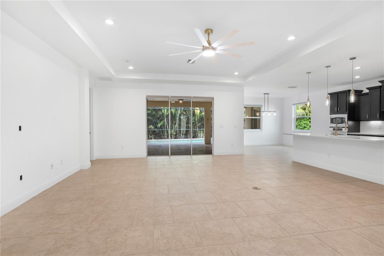 5790 Rock Dove Dr, Sarasota, FL 34241 photo