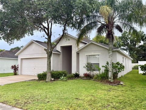 Single Family Residence in LAKELAND FL 7198 CEDARCREST BOULEVARD.jpg