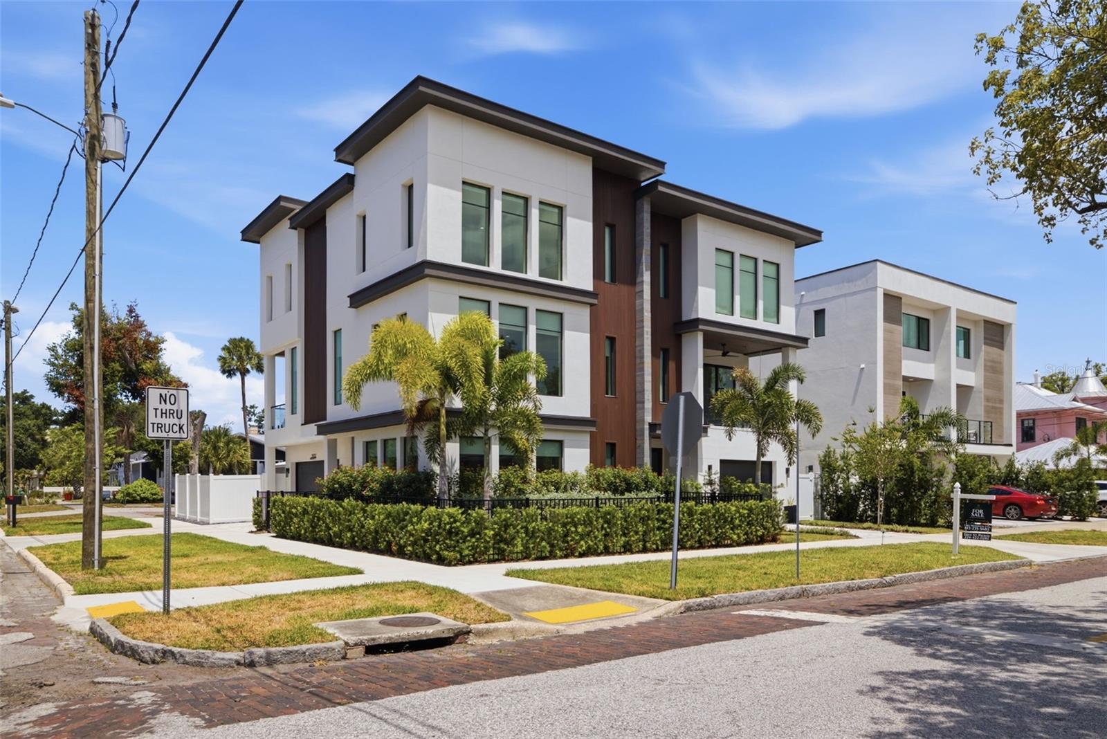2502 Highland Ave, Tampa, FL 33602