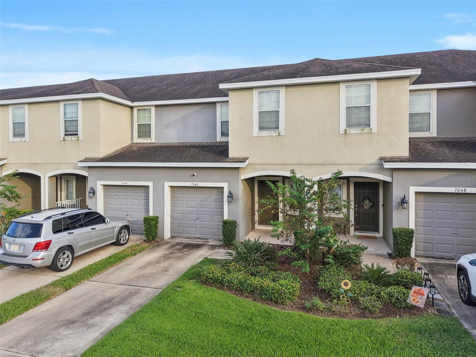7046 Towne Lake Rd, Riverview, FL 33578 photo
