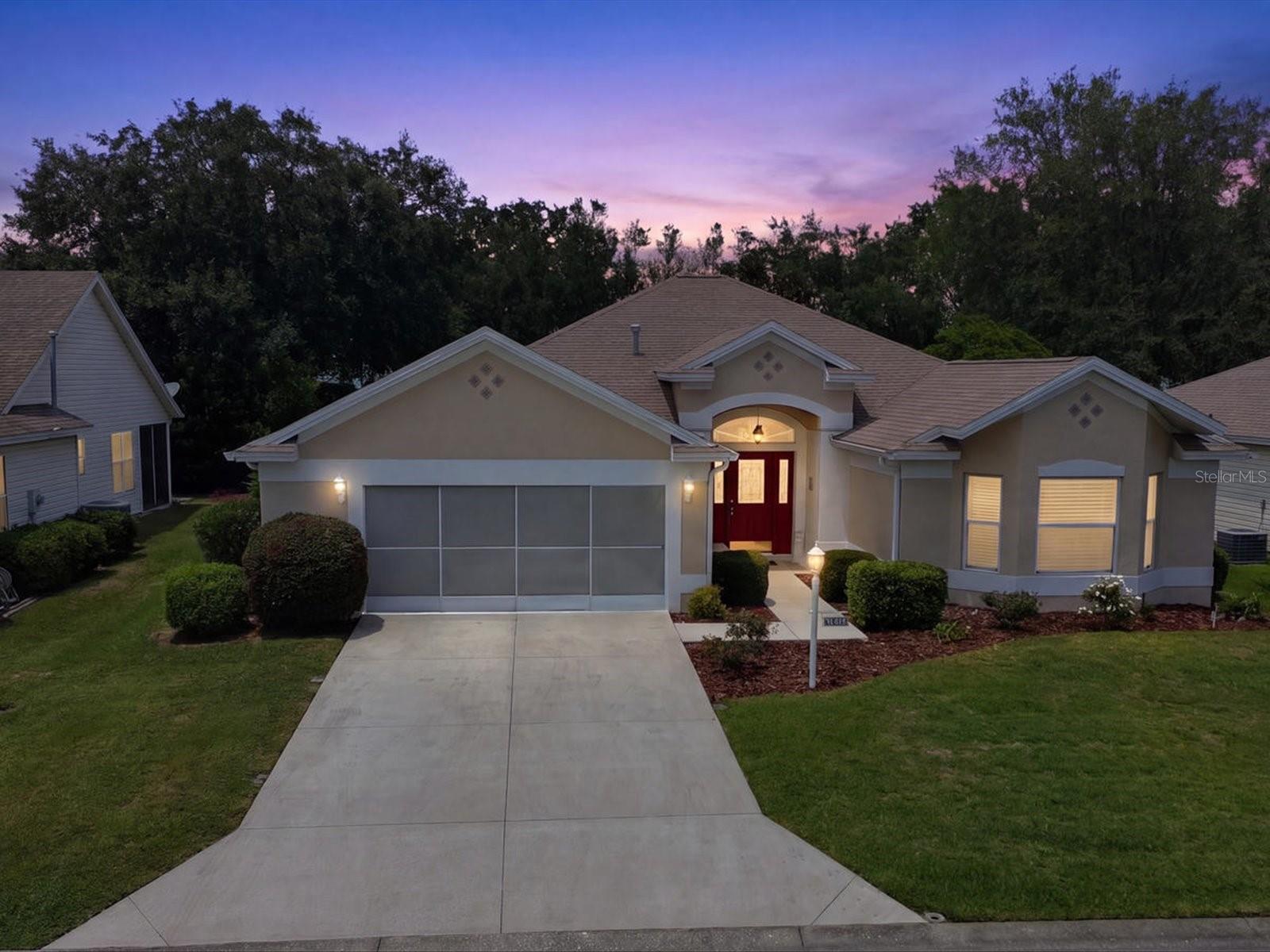 1332 Camero Dr, The Villages, FL 32159
