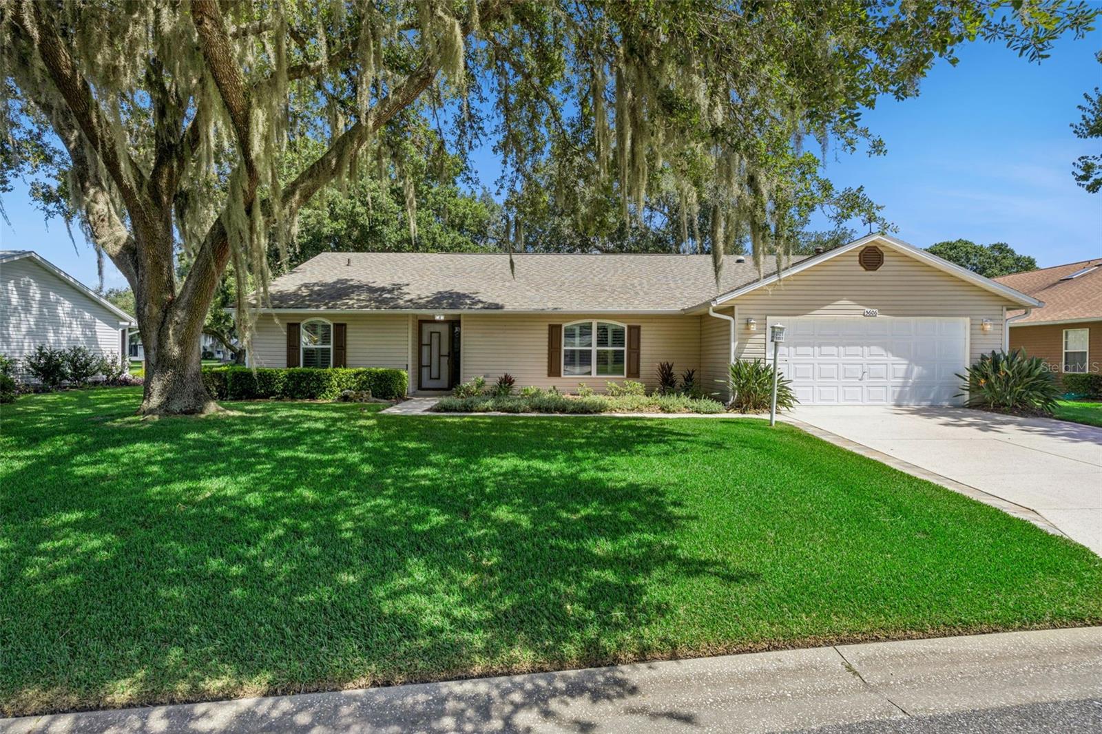 5606 Rosewall Cir, Leesburg, FL 34748