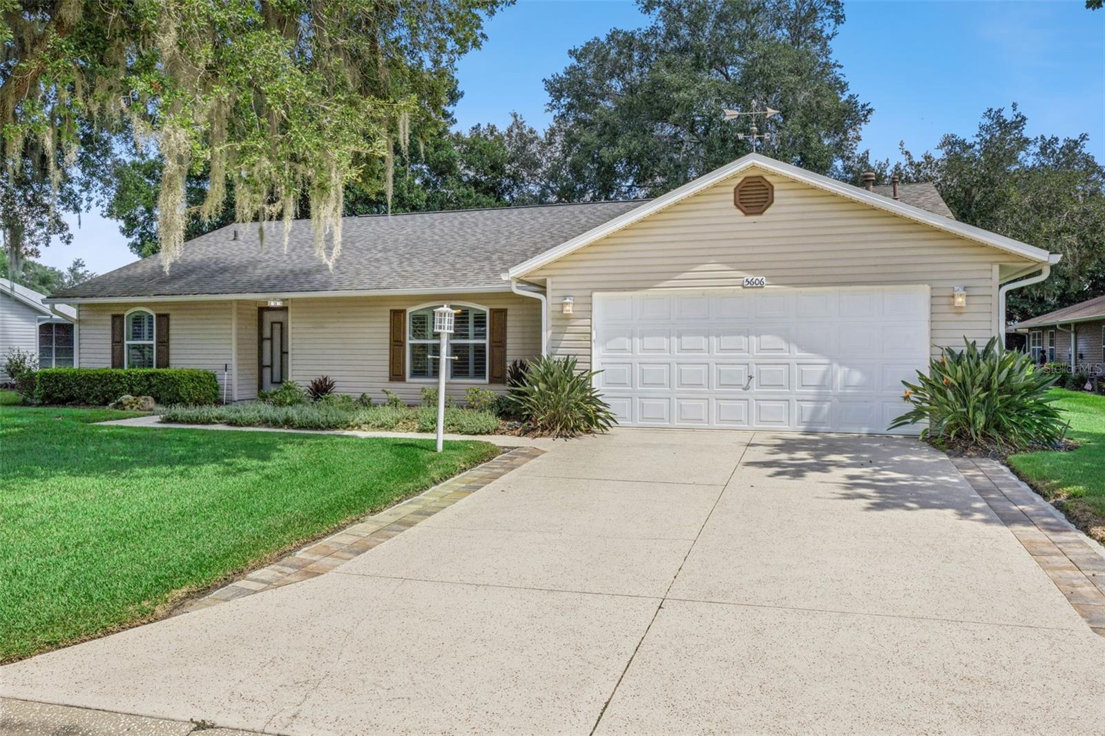 5606 Rosewall Cir, Leesburg, FL 34748 photo