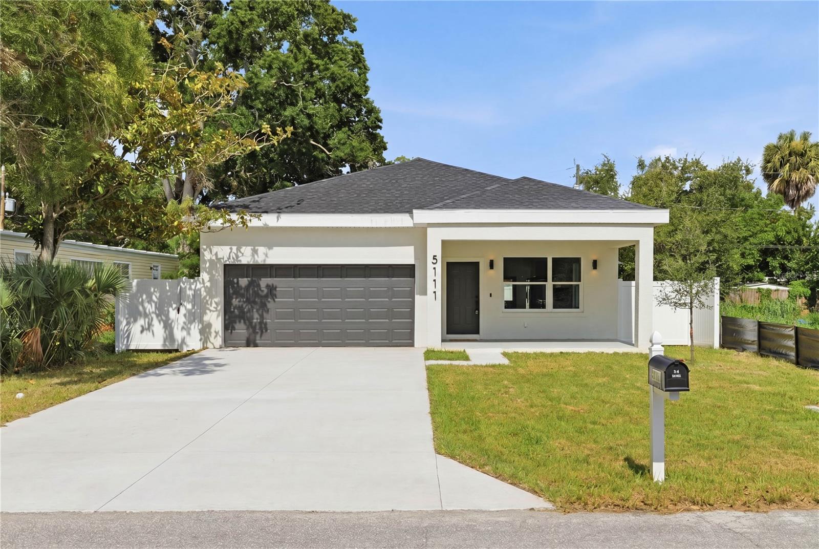 5111 68 St, Saint Petersburg, FL 33709