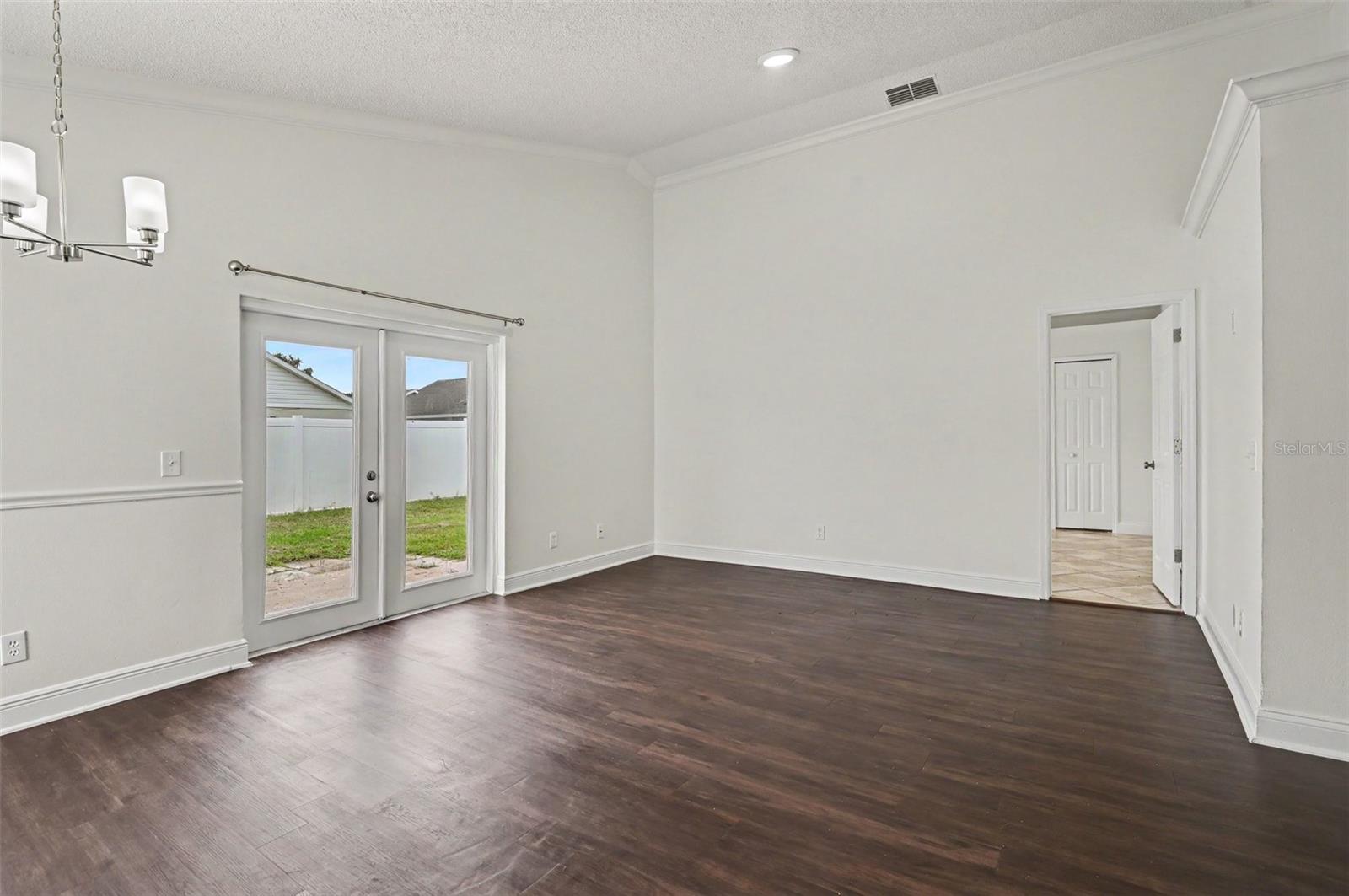 989 Little Creek Rd, Orlando, FL 32825 photo