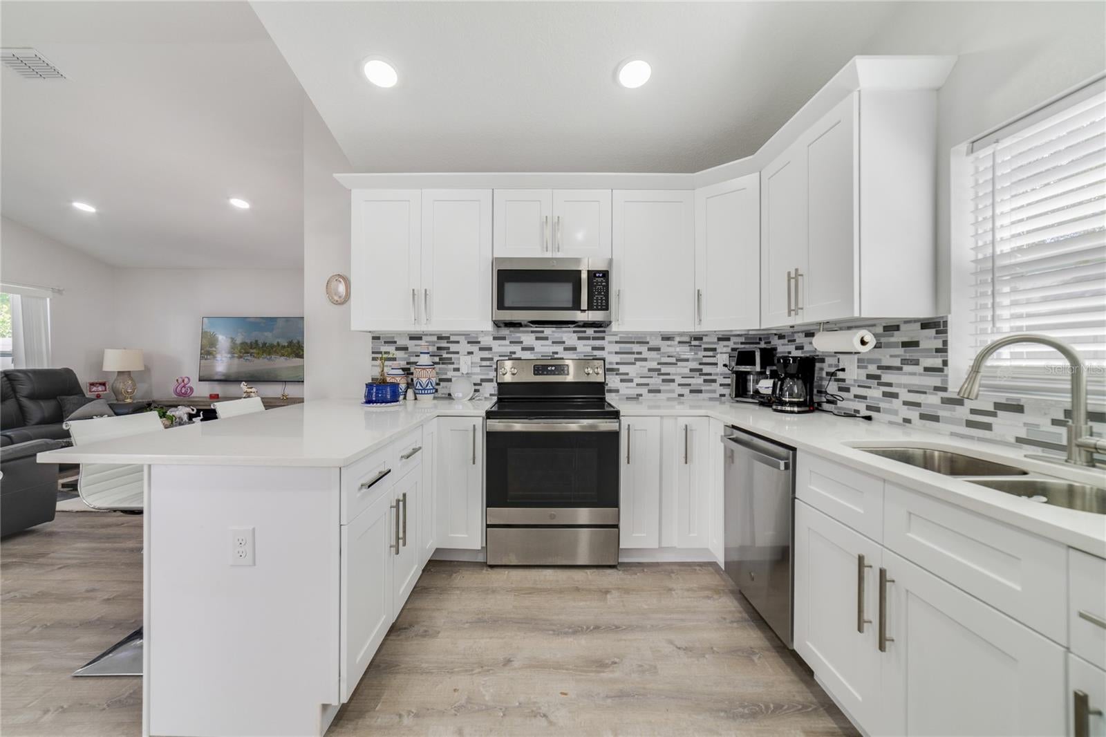 1104 W 3 St, Sanford, FL 32771 photo