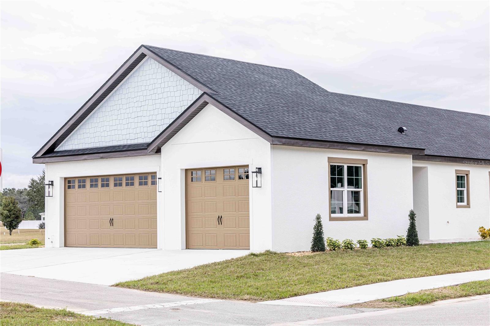 10611 Grand Oaks Blvd, Oxford, FL 34484 photo