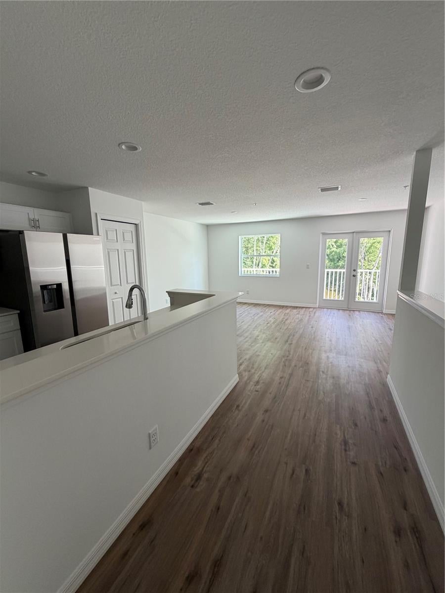 2575 6 Avenue Dr, Bradenton, FL 34208 photo