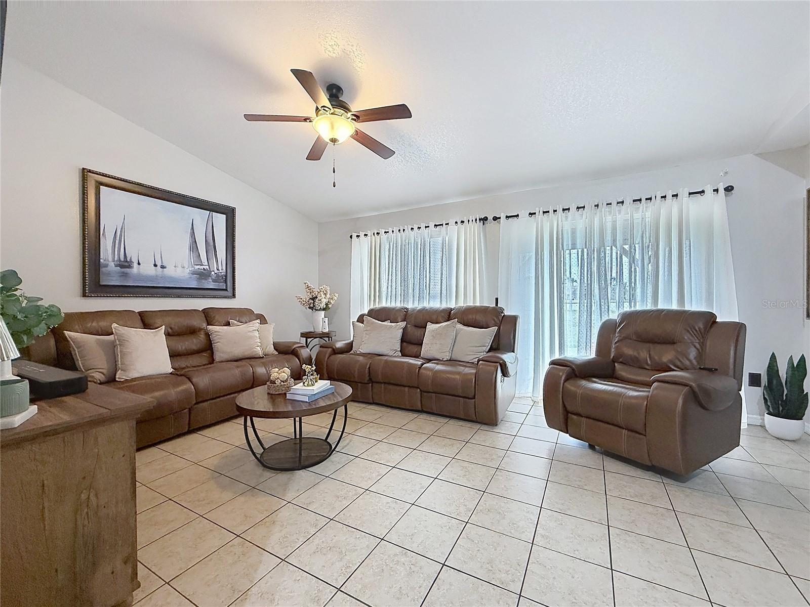 522 524 Imperial Pl, Kissimmee, FL 34758 photo