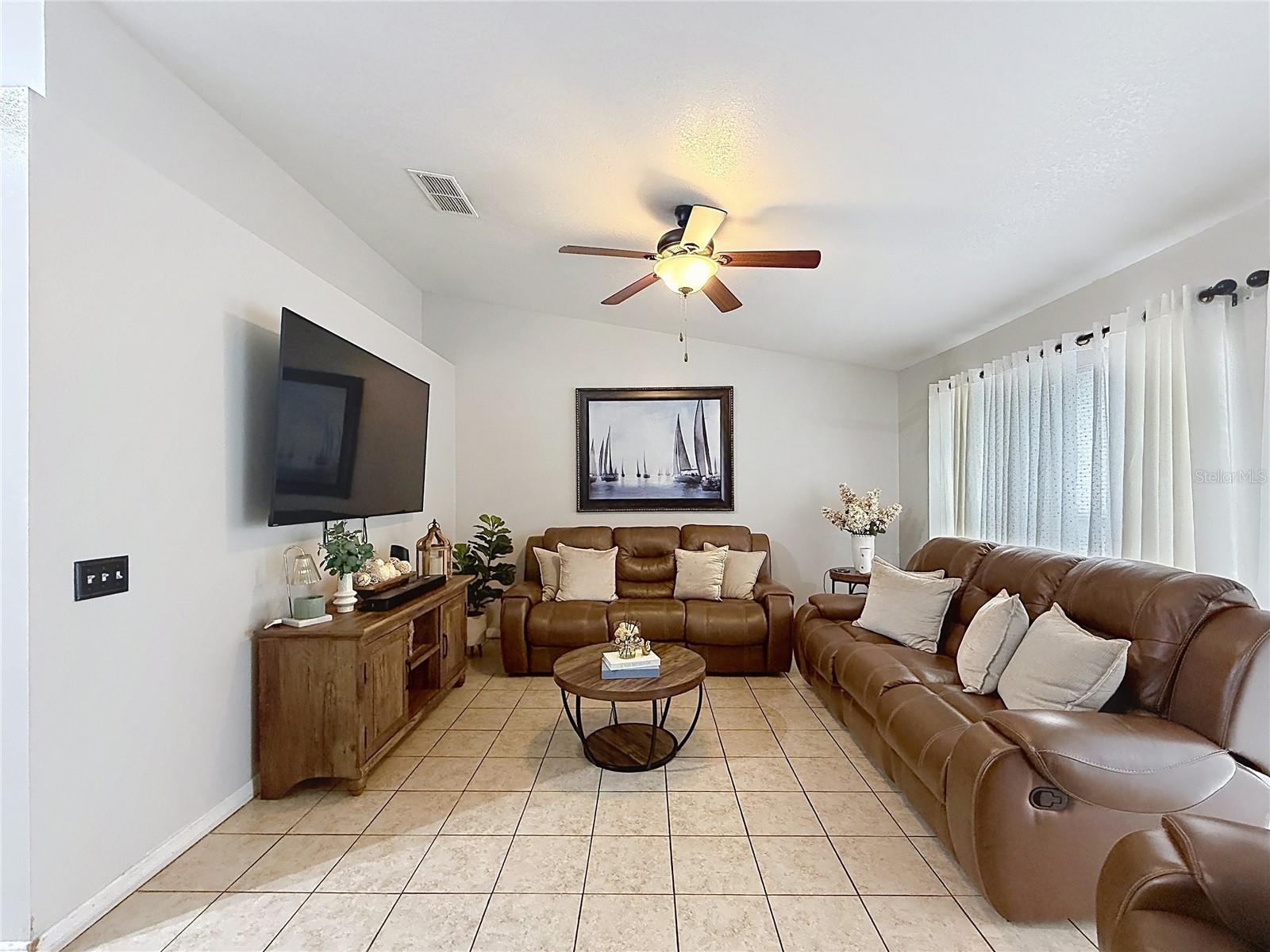 522 524 Imperial Pl, Kissimmee, FL 34758 photo