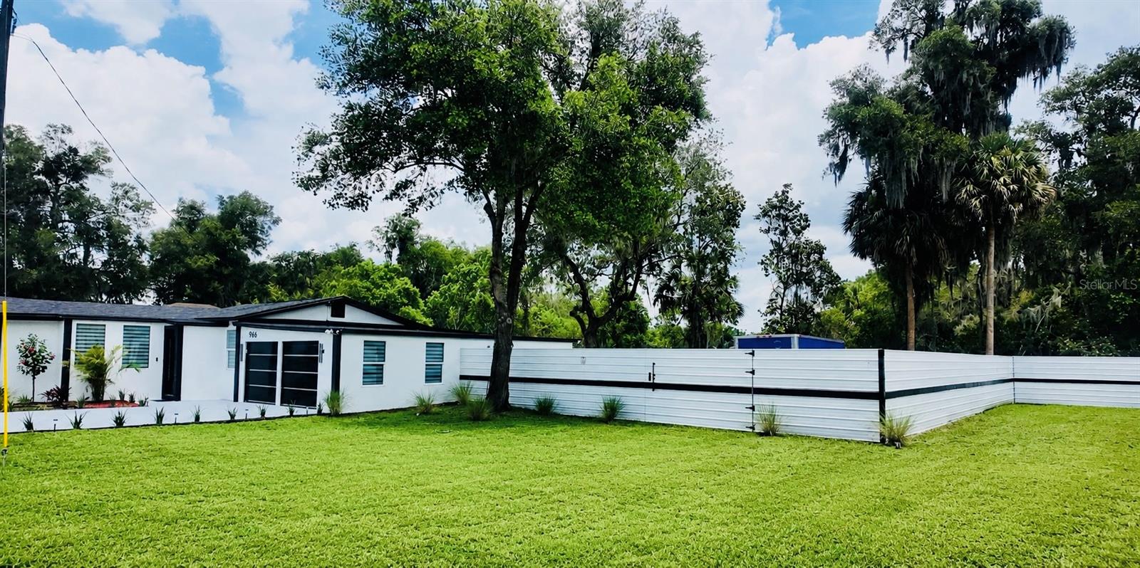966 Clover St, Deland, FL 32720 photo