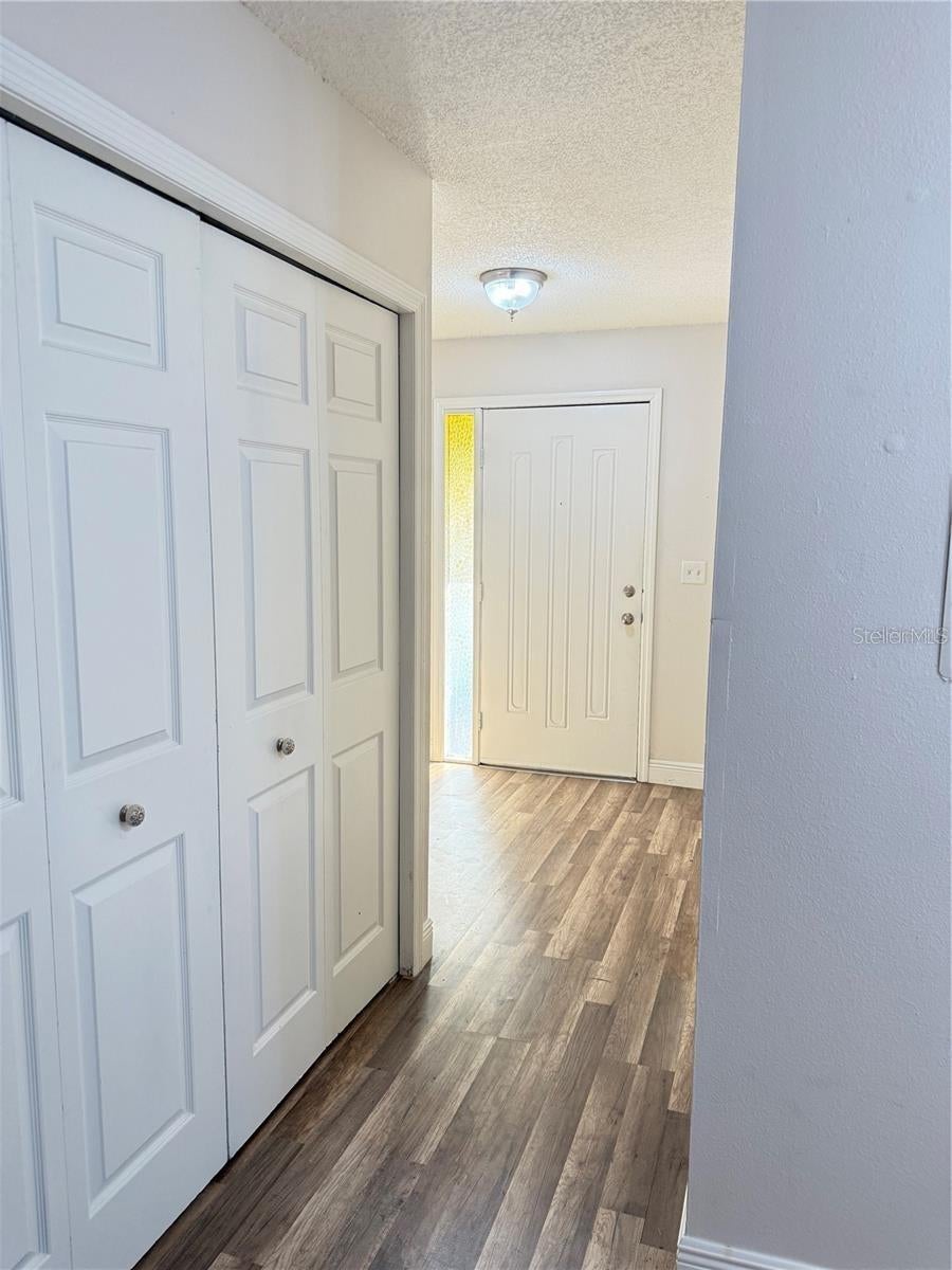 1200 Abbey Crescent Ln, Clearwater, FL 33759 photo