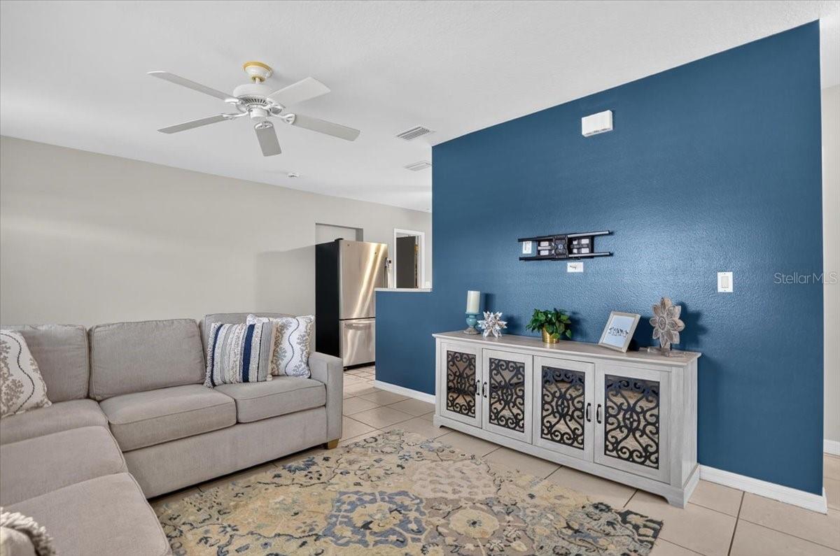 879 E Seminole Dr, Venice, FL 34293 photo