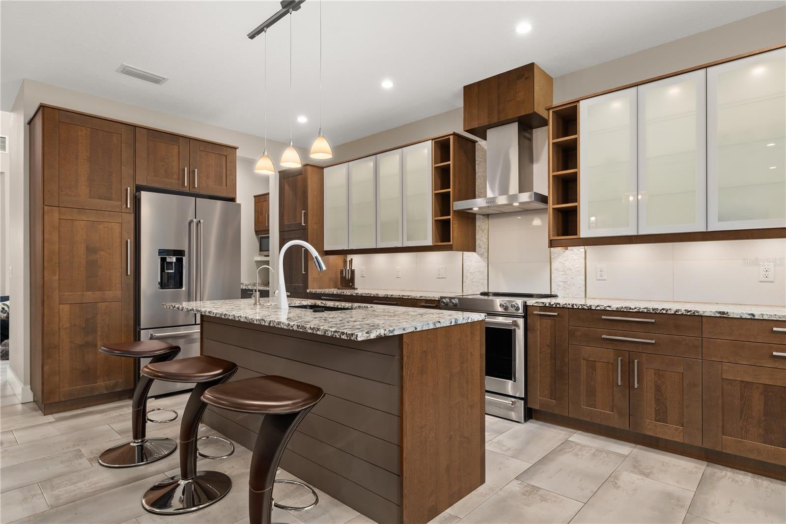 3526 E Crystal Lake Ave, Orlando, FL 32806 photo