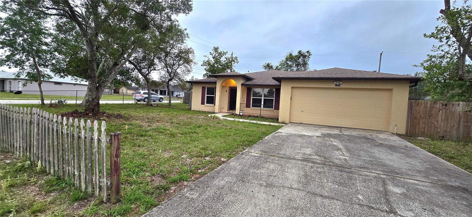 2729 Sweet Spring St, Deltona, FL 32738 photo