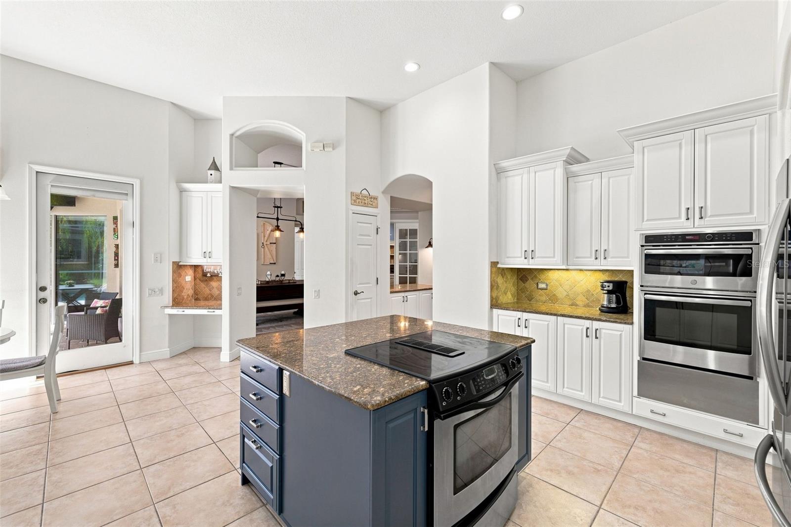 5091 Jasmine Way, Palm Harbor, FL 34685 photo